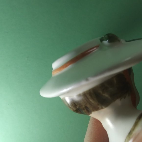 Vintage  NAPCOWARE Southern Belle Girl figurine pretty model  C6391 FLAWS - Picture 16 of 17